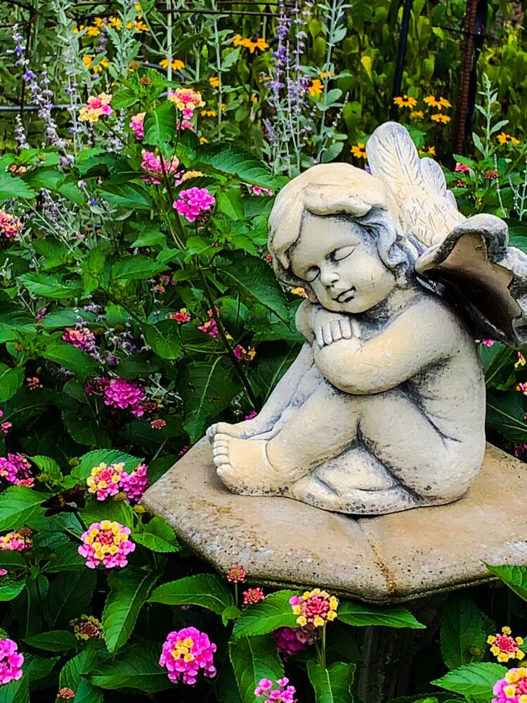 garden statue photo by J Bragg